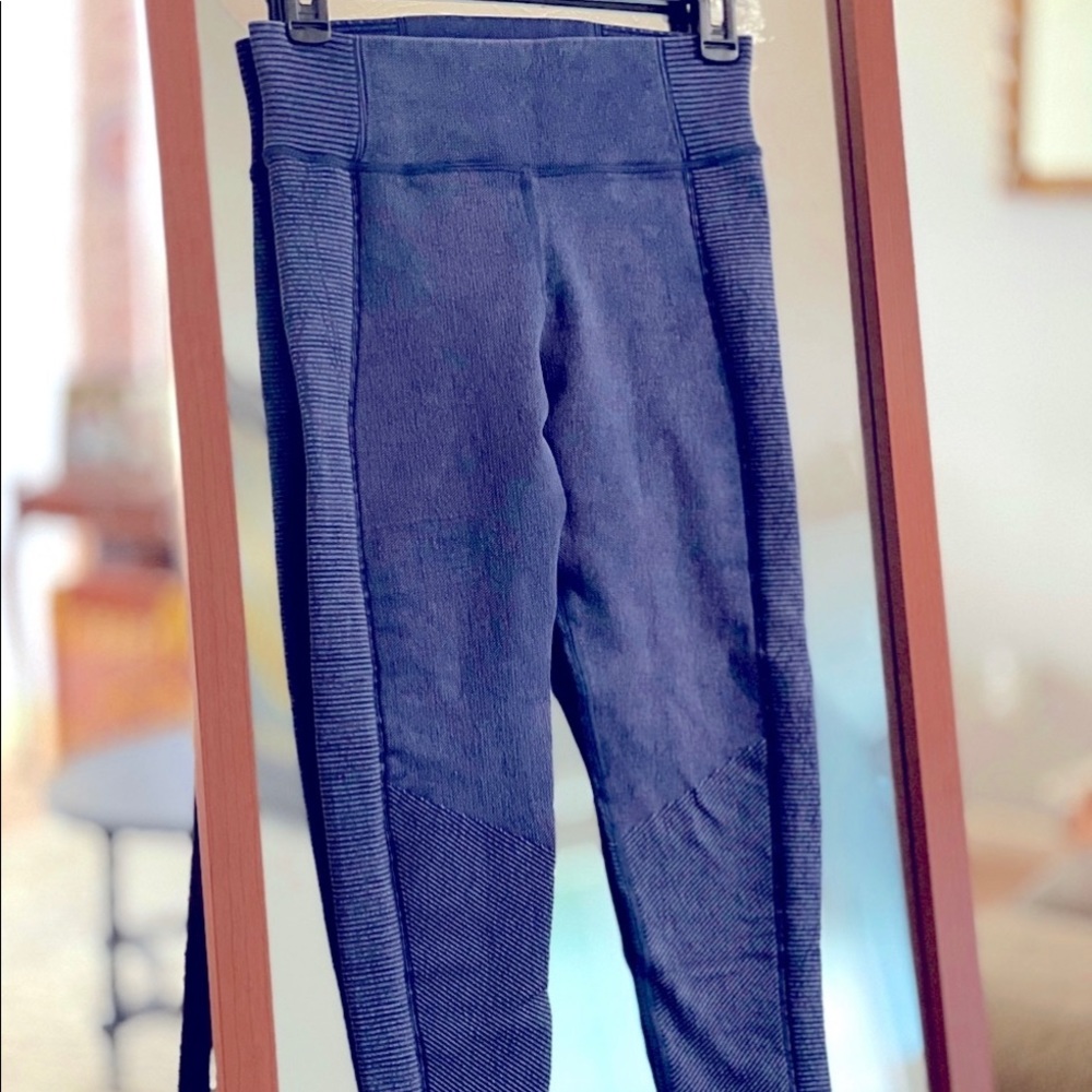 Arie Leggings (offline) (top sold separately)